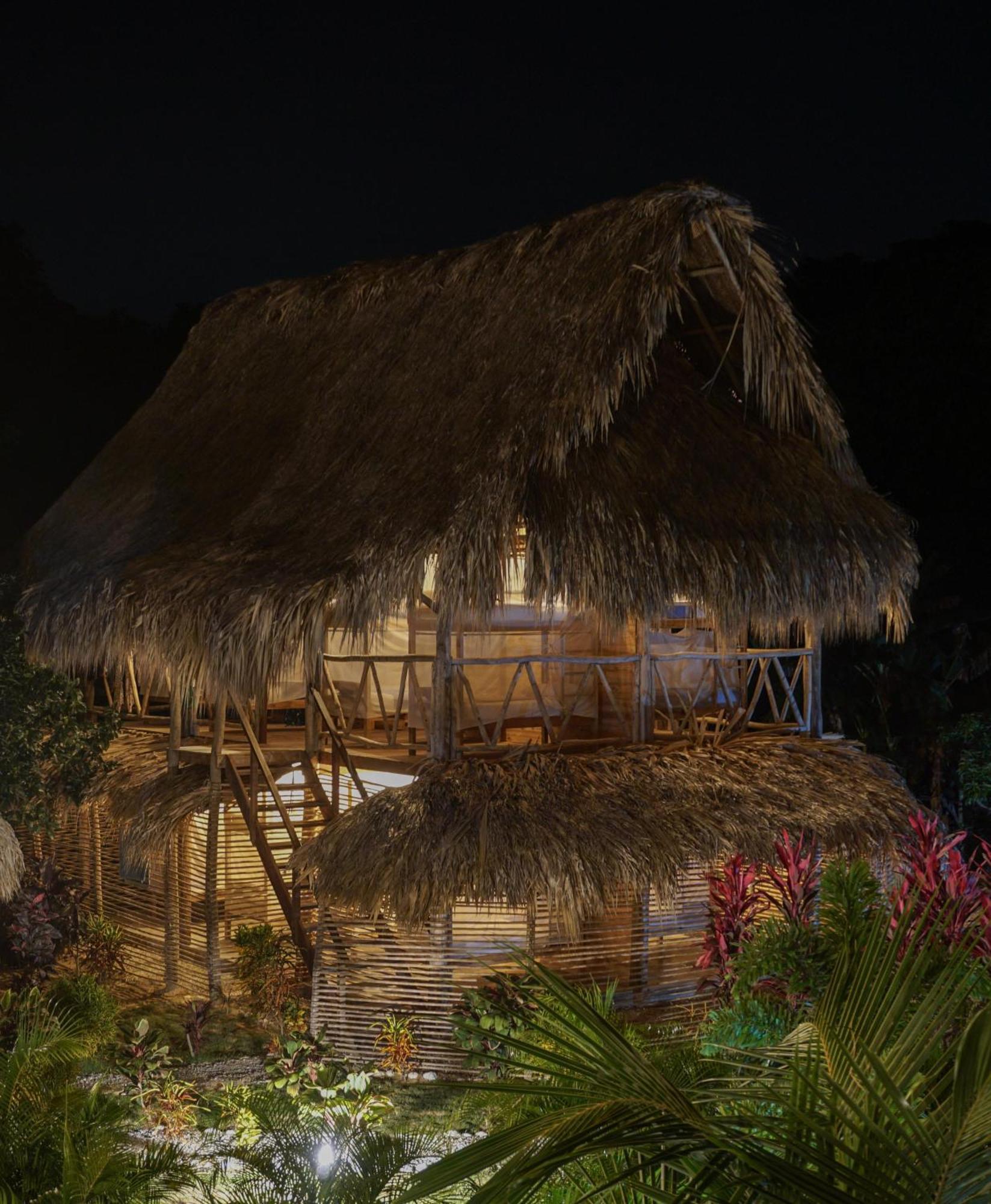 Encanto Hostel Гуачака Экстерьер фото